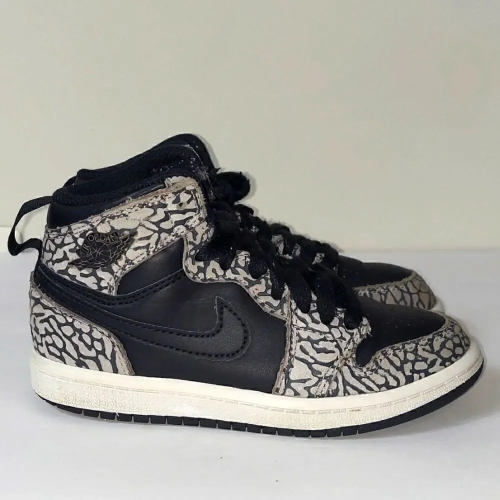 Air Jordan 1 Retro High Premium BP 'Cement Grey' Sz 12C